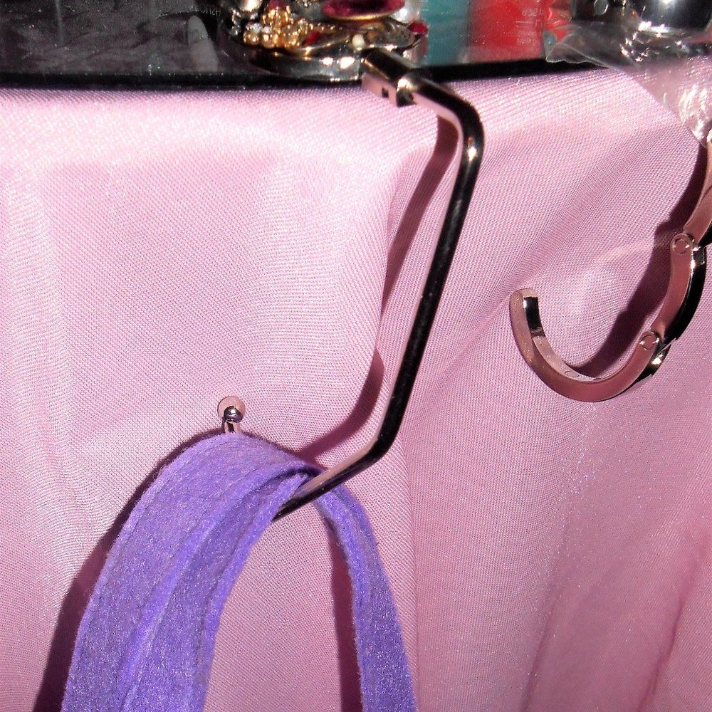 Portable Handbag Holder/Purse Hook - Picture 11 of 17